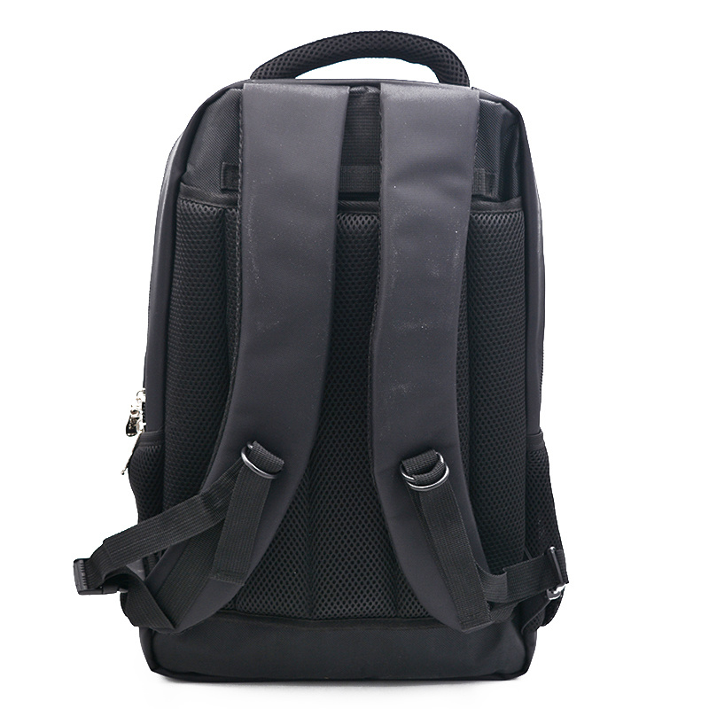 Backpack with Wheel (8)